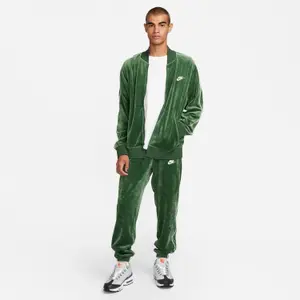 Chaqueta de chándal de terciopelo Nike Club image-1