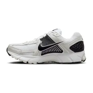 Trænere til børn Nike Zoom Vomero 5 image-3