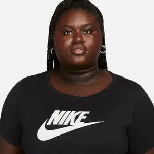 T-shirt de mulher Nike Essential image-4