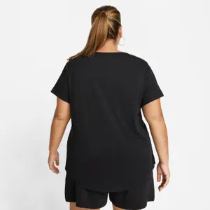 T-shirt de mulher Nike Club Essentials image-3