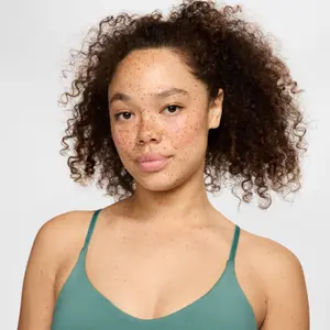 Sujetador femenino de sujeción ligera Nike Indy image-5