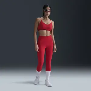 Sujetador con suave soporte ajustable y acolchado para mujer Nike Indy image-4