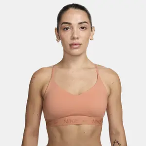 Reggiseno sportivo a sostegno leggero Nike Indy image-4
