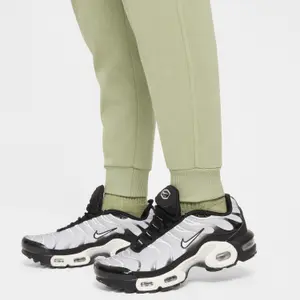 Pantalon de jogging enfant Nike Club Fleece image-6