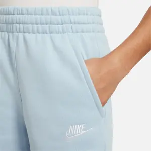 Calções para crianças Nike Club Fleece image-3