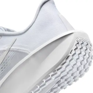 Chaussures de running Nike Quest 6 image-4