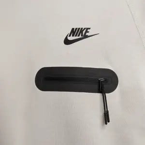 Langarmshirt Nike Tech Fleece Lightweight image-6