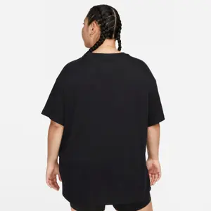 T-Shirt Nike Essential image-2