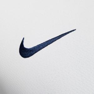 product/n/i/nike_fj4328-100-phsym004.jpg