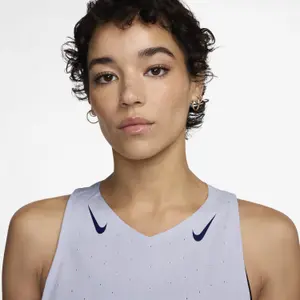 Women's tank top Nike AeroSwift image-3