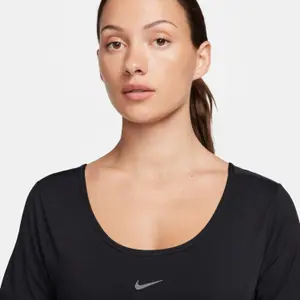 Women's swimsuit Nike One Classic image-5