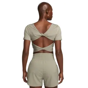 Pantalón corto cruzado de mujer Nike One Classic image-2