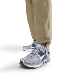 Pantalon de survêtement Nike Club image-5