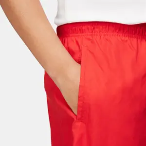 Short in tessuto Nike Club image-6