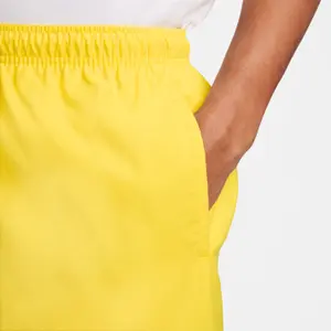 Pantaloncini in tessuto Nike Club image-6