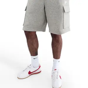 Short cargo Nike Club image-1