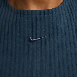 Robe moulante femme Nike Chill Knit image-4