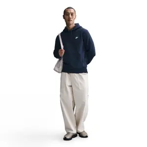 Camisola com capuz Nike Club Fleece image-1