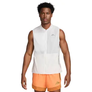 Sleeveless waterproof jacket Nike Trail Aireez image-0