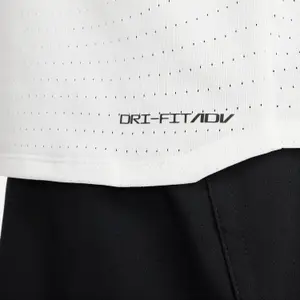 Tank top Nike AeroSwift image-6