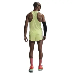 Tank top Nike AeroSwift image-4
