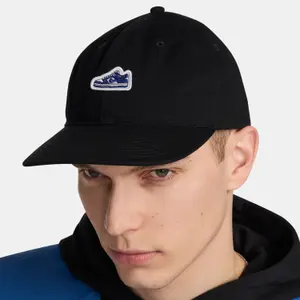 Casquette souple à visière plate et écusson Nike Club Dunk image-3