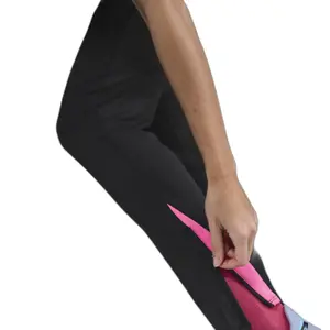 Pantaloni da allenamento da donna Nike Strike image-2