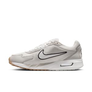 Scarpe da basket Nike Air Max Solo image-3