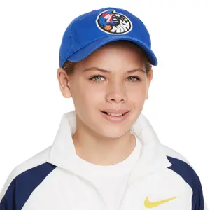 Czapka z daszkiem dla dzieci Nike Club image-0