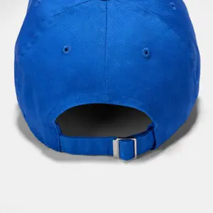 Czapka z daszkiem dla dzieci Nike Club image-5