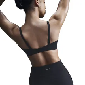 Brassière maintien léger femme Nike Alate image-3