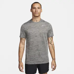 Camiseta Nike Dri-FIT image-0