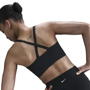 Sujetador con soporte normal para mujer Nike Alate image-4