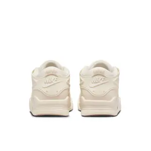 Baskets femme Nike Air Jordan 4RM image-3