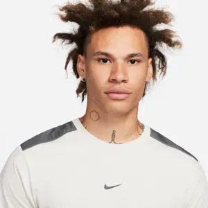 T-shirt Nike Graphic image-5