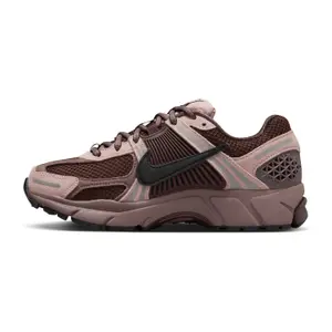 Sneakers Nike Vomero 5 image-3