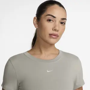 T-shirt femme Nike Mod image-5
