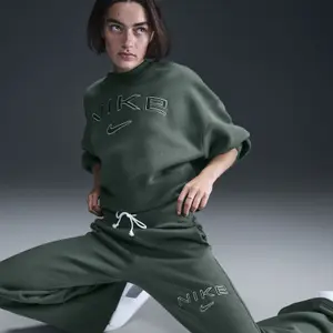 Weite Jogginghose mit Logo für Damen Nike Phoenix Fleece image-5