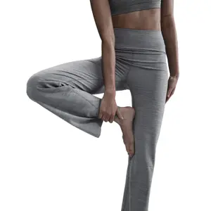 Women's flared leggings Nike One image-3