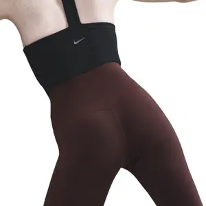 Legging de cintura alta larga para mulher Nike Zenvy image-6