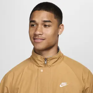 Chaqueta Nike Club Fleece image-6