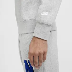 Sweatshirt Nike Club image-5