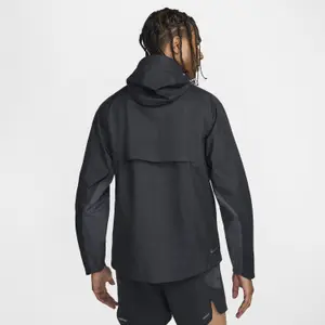 Waterproof jacket Nike Cosmic Peaks image-1