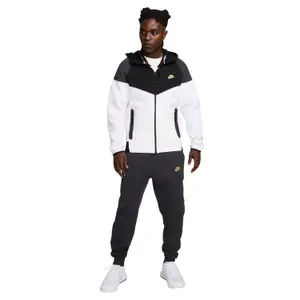 Chubasquero Nike Tech Fleece image-0