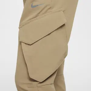 Cargohose Kind Nike City Utility image-6