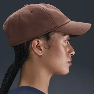 Gorra 5 Panel Nike Club image-4