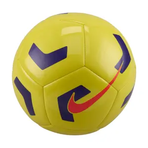 Ball Nike Pitch image-0