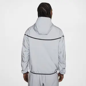 Reflective waterproof jacket Nike Tech image-2