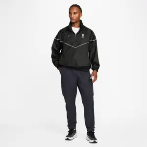 Waterproof jacket Liverpool FC 2024/25 image-1