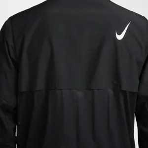 Hooded waterproof jacket Nike AeroSwift image-6